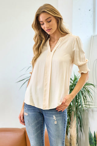 V-NECK BLOUSE WITH PUFF SLEEVE