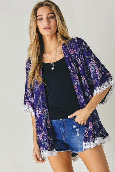 FLORAL PRINTED 3/4 SLEEVE KIMONO WITH LACE